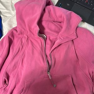 Lululemon OS Scuba pink blossom M/L